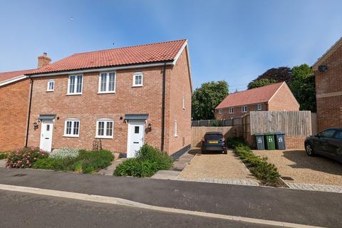 2 bedroom semi-detached house to rent, Oak Drive, Aldringham