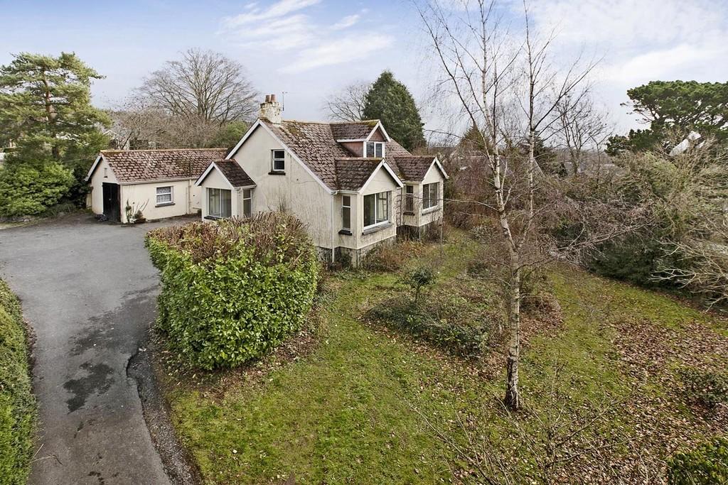 Bradley Road, Bovey Tracey 4 bed detached bungalow £450,000