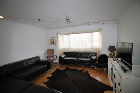 116 Atkinson Road, London, E16 3LS
