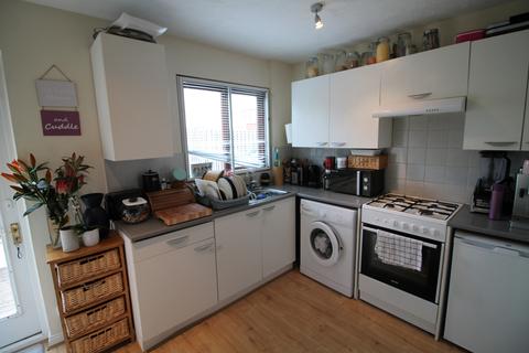 15 Rawsthorne Close, London, E16 2JR