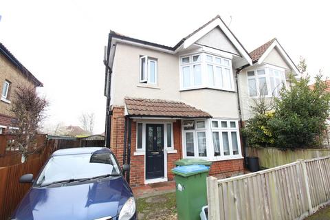 4 bedroom semi-detached house to rent, Merton Road , Southampton