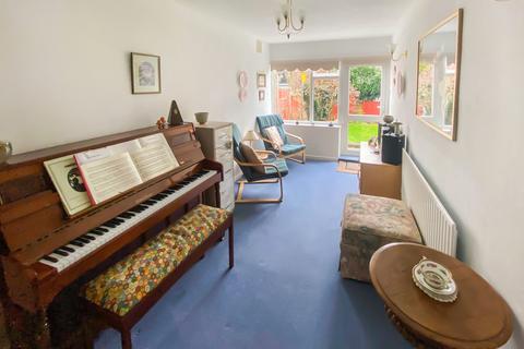 15 Anglesey Close, Allesley, Coventry, CV5 9GB