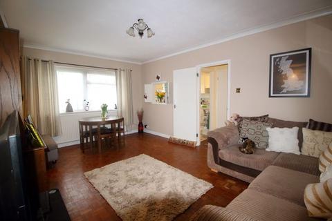 4, Addison Court, 132 Addison Road, Caterham, CR3 5LY