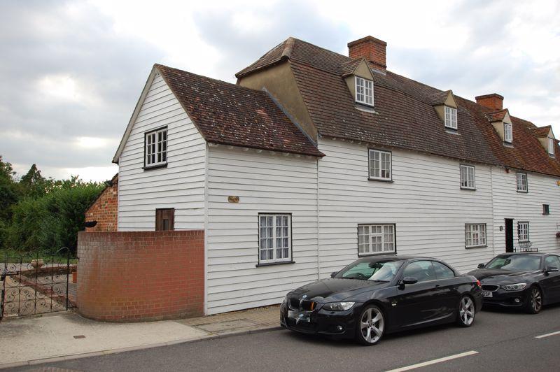 Horndon On The Hill 7 bed semidetached house for sale £750,000