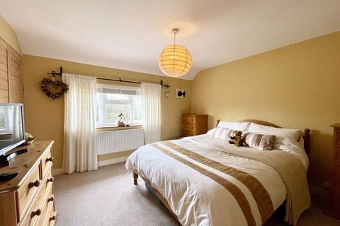 14, Berkeley Cottage Edwards Lane, Sneachill, Worcester, WR7 4QG