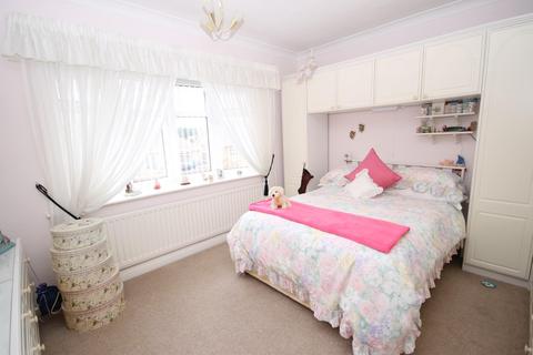 9 Raylton Avenue, Marton In Cleveland, Middlesbrough, TS7 8EF