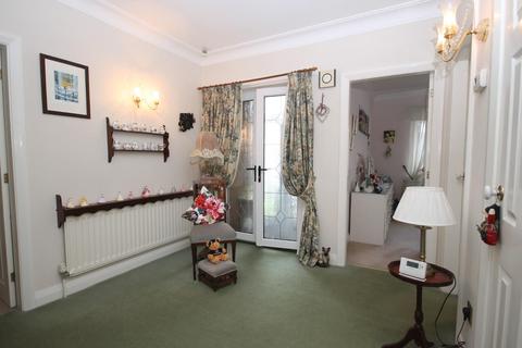 9 Raylton Avenue, Marton In Cleveland, Middlesbrough, TS7 8EF