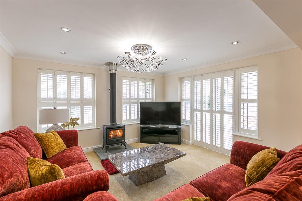 Nunwick Way, Haydon Grange, Newcastle upon Tyne 4 bed detached house £500,000