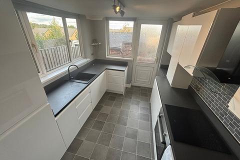 2 bedroom house to rent, Barnsley Road, Wombwell