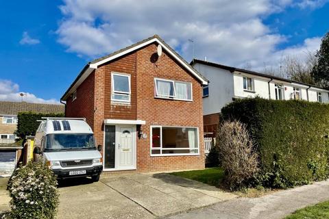 19 Beatty Close, Ringwood, BH24 1XR
