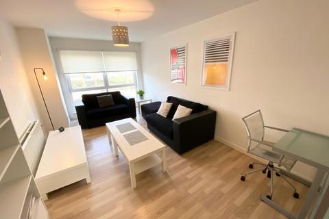 Portland Street, Floor, AB11