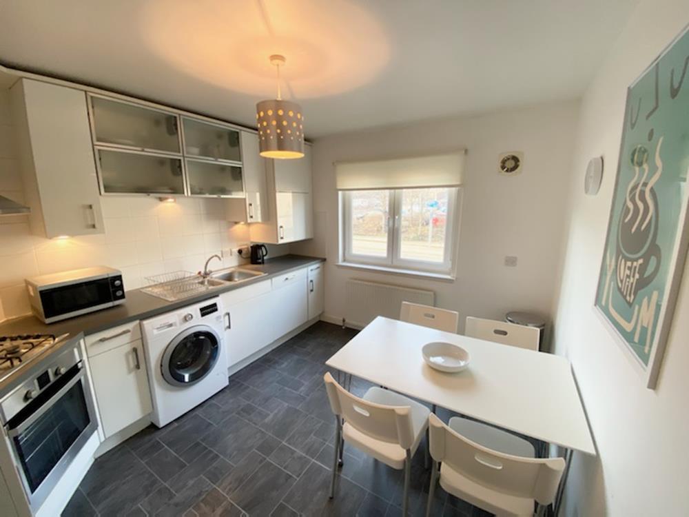 39 − Kitchen (1)