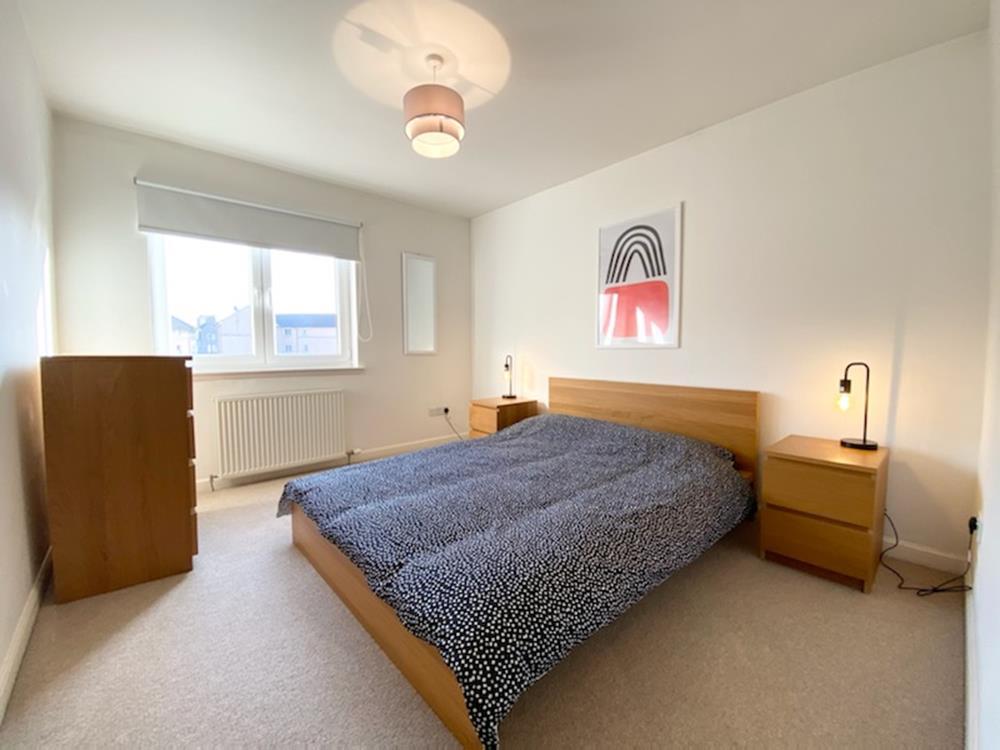 39 − Bedroom 2