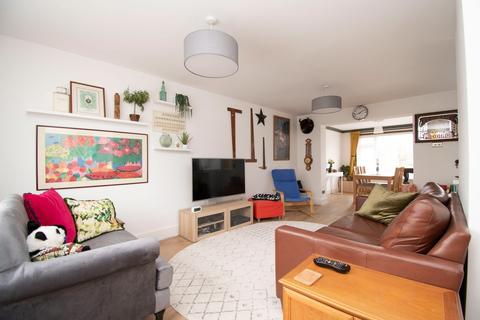 86 Briardale, Stevenage, SG1 1TR