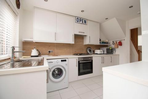 86 Briardale, Stevenage, SG1 1TR
