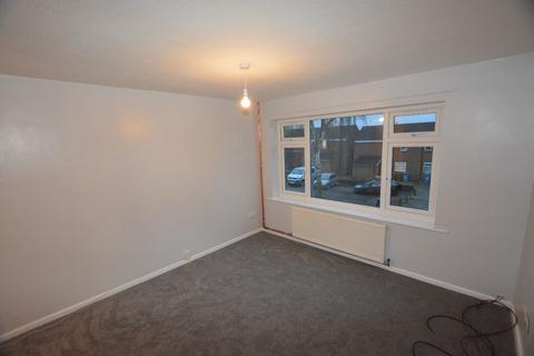 1 bedroom flat to rent, Kent Close, Worksop