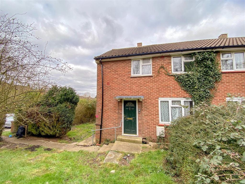 Ashfield Avenue, Bushey 2 bed semidetached house £410,000