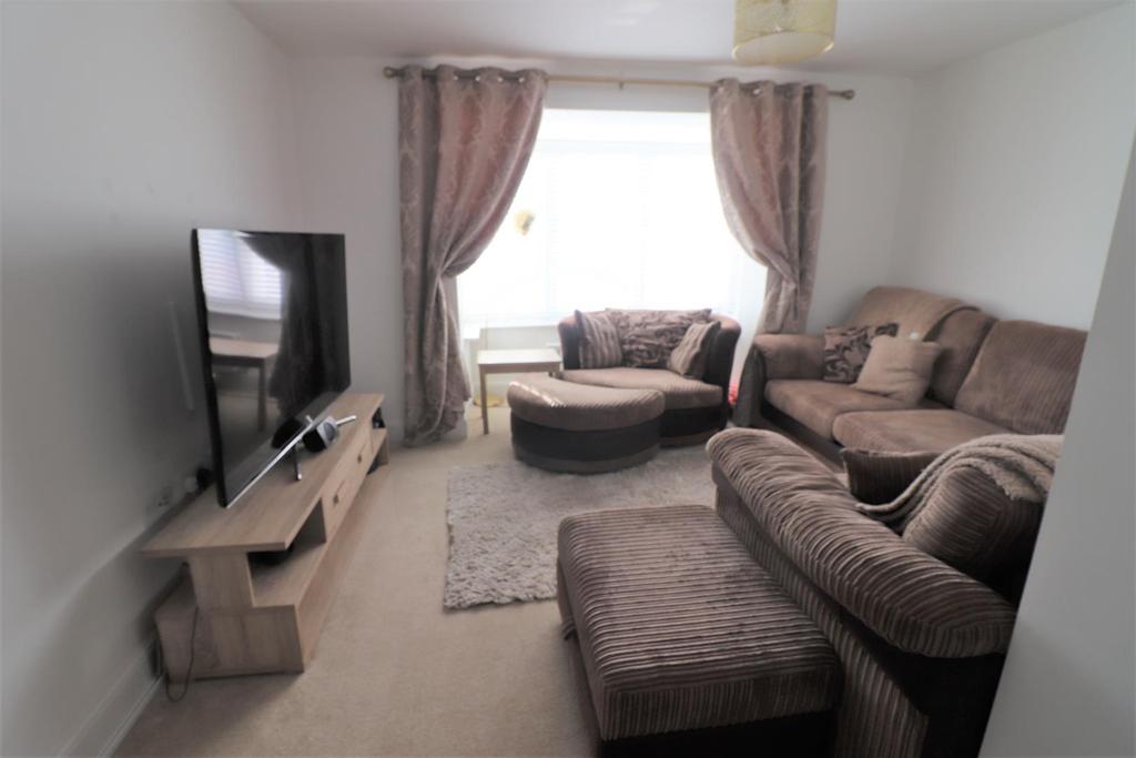 Longmeadows, Broadoaks, Bedlington 3 bed detached house £235,000