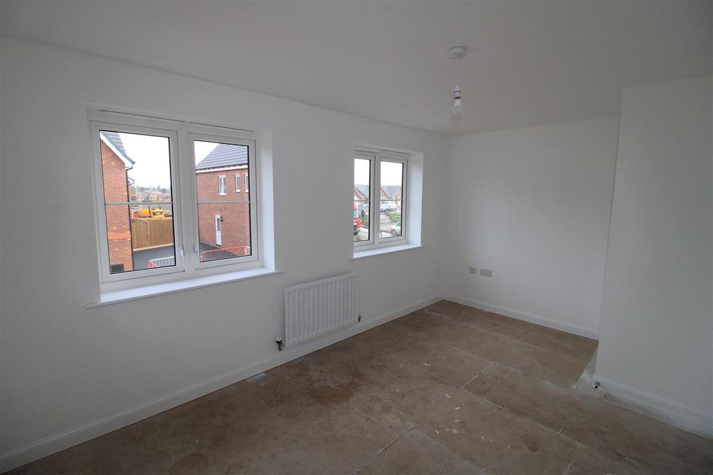 Bedroom 1.jpg