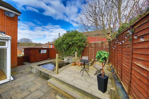 206 Brynheulog, Pentwyn, Cardiff, CF23 7JF