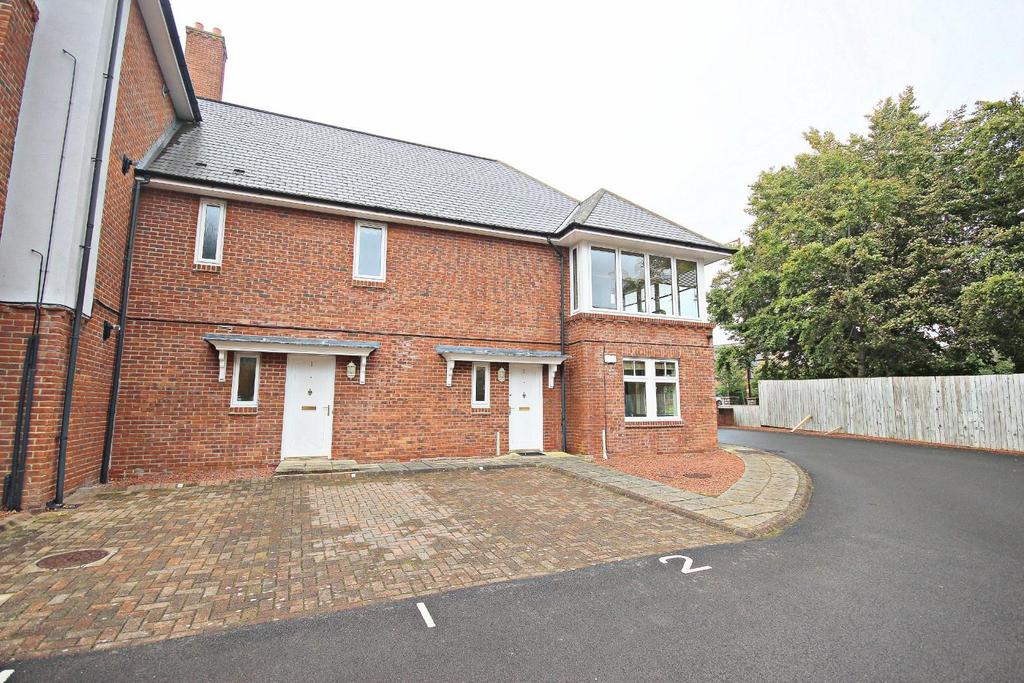 Monument Court, Nevilles Cross, Durham 2 bed apartment £190,000