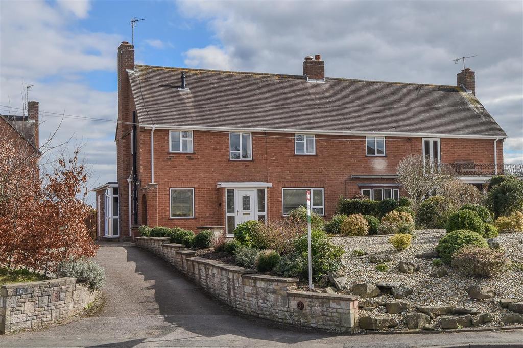 Old Malvern Road, Powick, Worcester 3 bed semidetached house £275,000