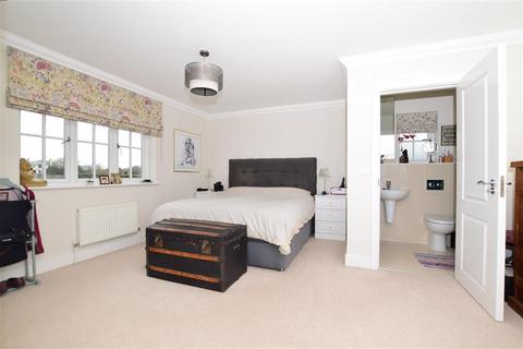 6 Hart Lane, Meopham, Gravesend, DA13 0DS