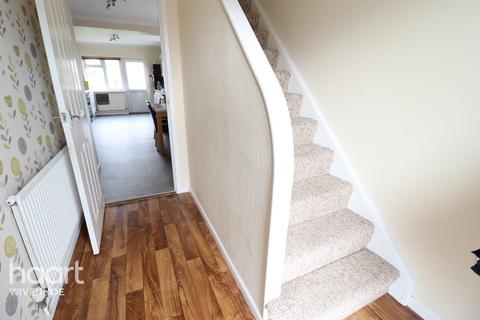 14 Bellfield Avenue, Brightlingsea, Colchester, CO7 0NT