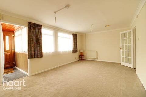 28 Chalfont Close, Cambridge, CB1 9NA
