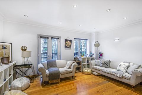 8 Tree View Close, London, SE19 2QT