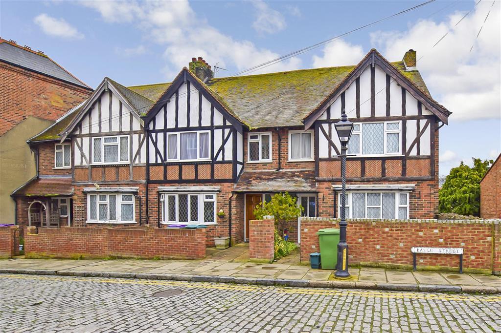 The Bayle, Folkestone, Kent 3 bed terraced house £300,000
