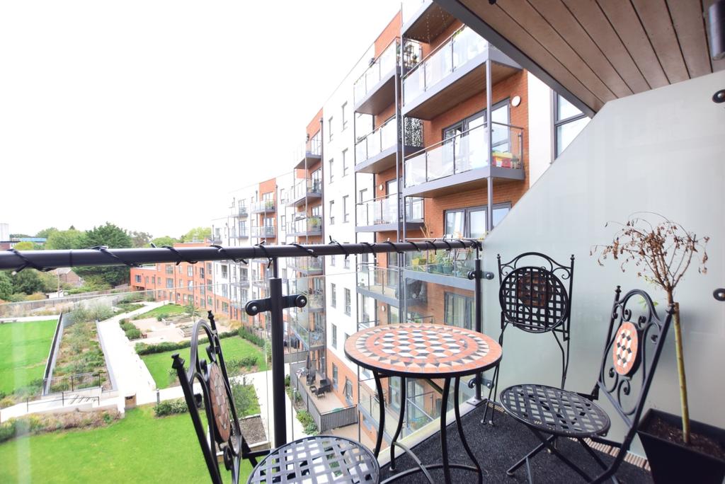 901ee0zd - balcony