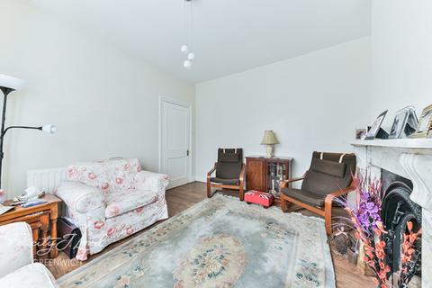 110 Woolwich Road, London, SE10 0LE