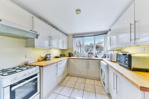 110 Woolwich Road, London, SE10 0LE