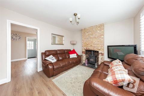 9 Bansons Way, Ongar, CM5 9AS