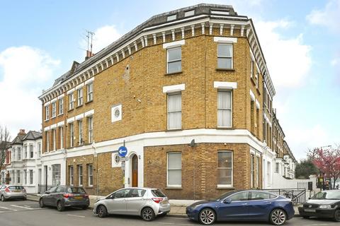 1 bedroom flat to rent, Blythe Road, Kensington Olympia, London