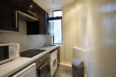Studio to rent, Dudley Court, Marble Arch W1