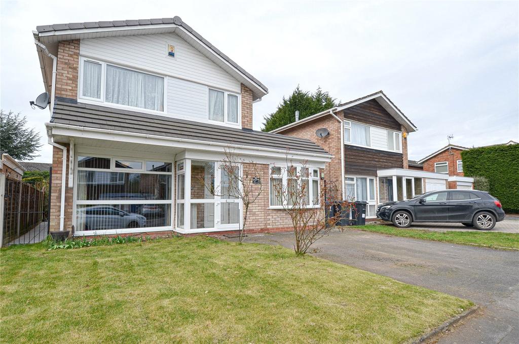 Leander Gardens, Kings Heath, Birmingham, B14 3 bed detached house £