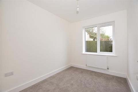 80 Cottenham Close, East Malling, West Malling, ME19 6BZ