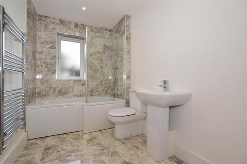 80 Cottenham Close, East Malling, West Malling, ME19 6BZ