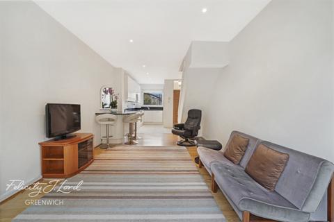 16 Rangers Square, London, SE10 8HR