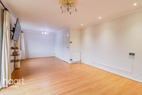 20 Canons Close, Thetford, IP24 3PW