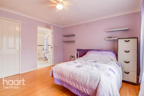 20 Canons Close, Thetford, IP24 3PW