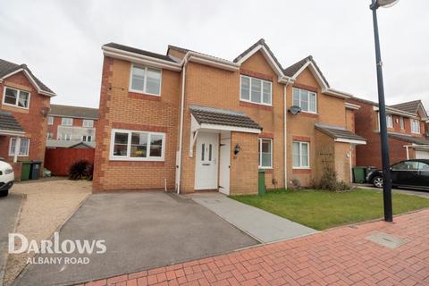 37 Clos Hector, Cardiff, CF24 2HL