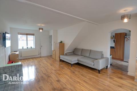 37 Clos Hector, Cardiff, CF24 2HL