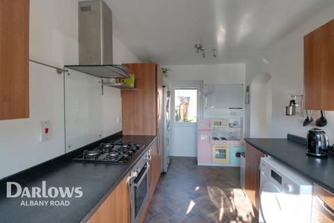 37 Clos Hector, Cardiff, CF24 2HL