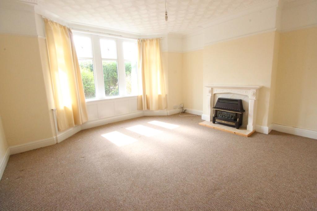 Heath Park Avenue, Heath, Cardiff, CF14 3 bed semidetached house £