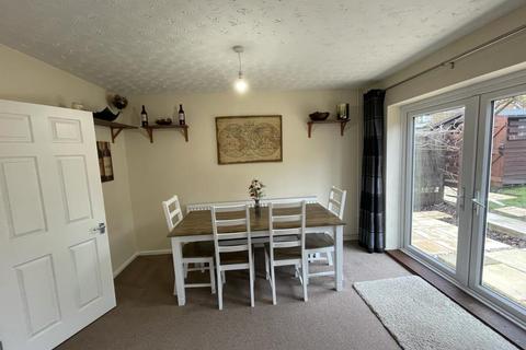 3 Pembroke Close, Ipswich, IP2 8PE
