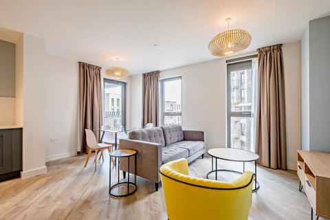 3 bedroom apartment to rent, Canada Gardens, Wembley Park