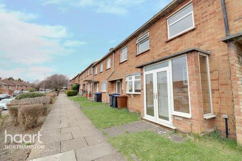 48 Chalcombe Avenue, Northampton, NN2 8LD